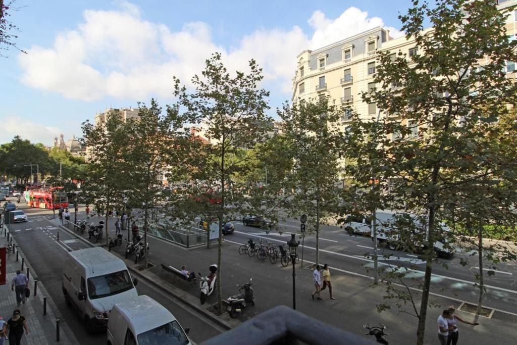 Apartmán Paseo De Gracia Gran Via De Les Corts Catalanes Barcelona Exteriér fotografie