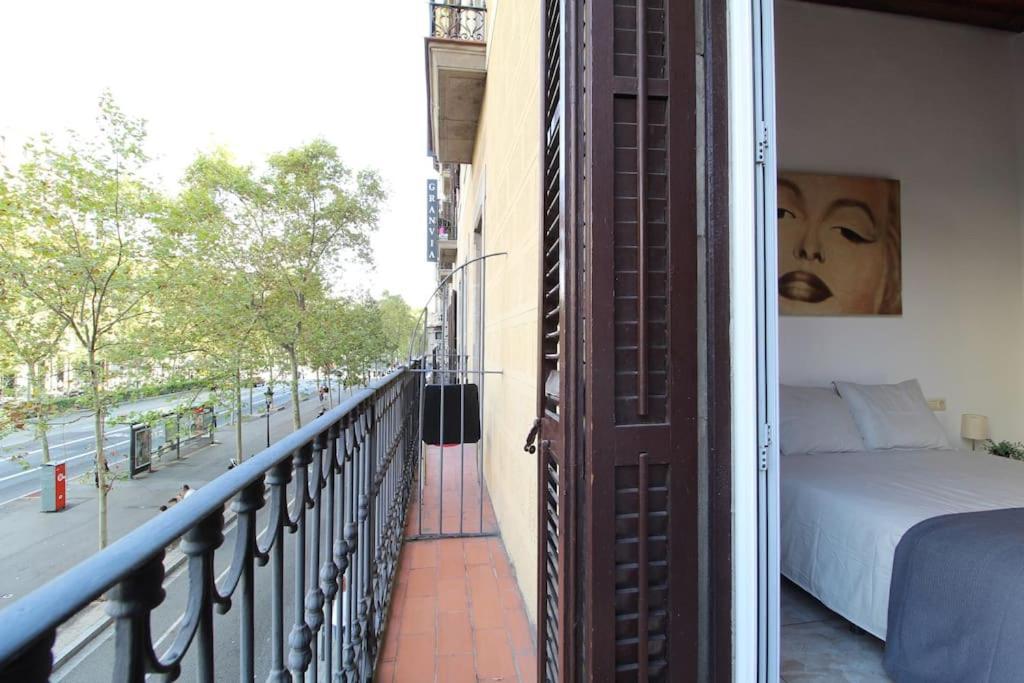 Apartmán Paseo De Gracia Gran Via De Les Corts Catalanes Barcelona Exteriér fotografie