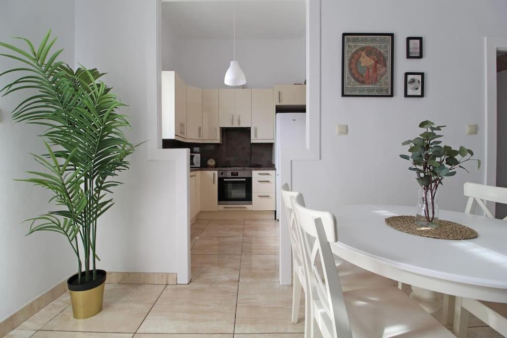 Apartmán Paseo De Gracia Gran Via De Les Corts Catalanes Barcelona Exteriér fotografie